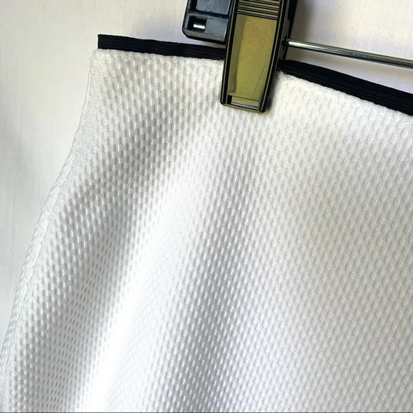 BISOU BISOU WHITE PENCIL SKIRT SIZE LARGE - Picture 8 of 8